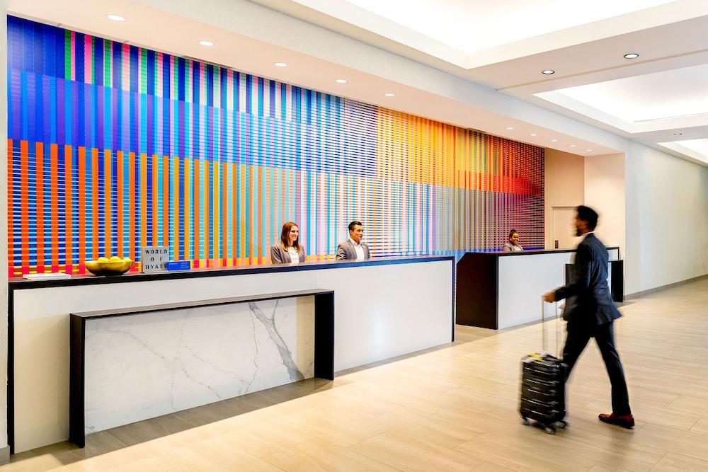Hyatt Regency Miami Hotel Exterior photo